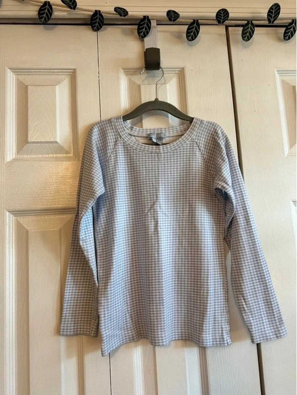 Hill House blue gingham pajama top, size 7-8